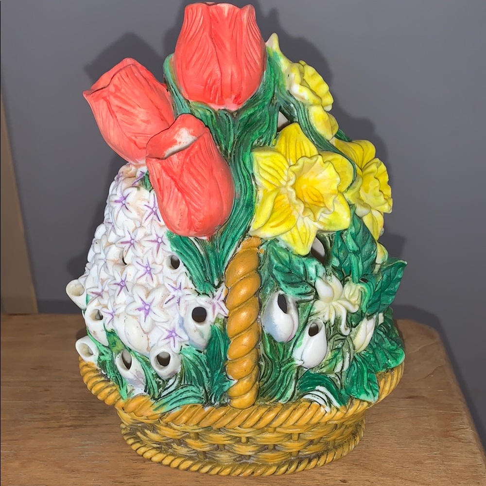 PARTYLITE Floral Basket